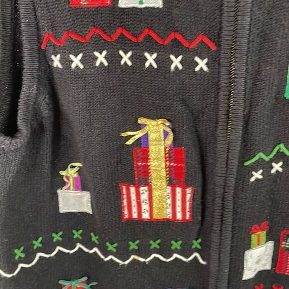 DESIGNERS ORIGINALS STUDIO Ugly Christmas Zip Up Vest Sweater Size XL Black Red - Picture 3 of 7